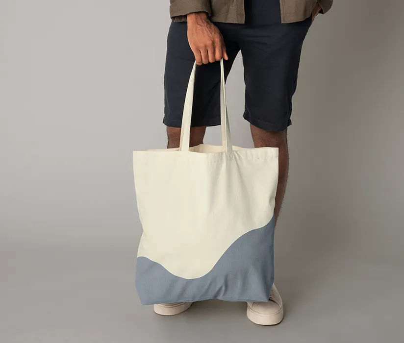 WAVY TOTE BAG