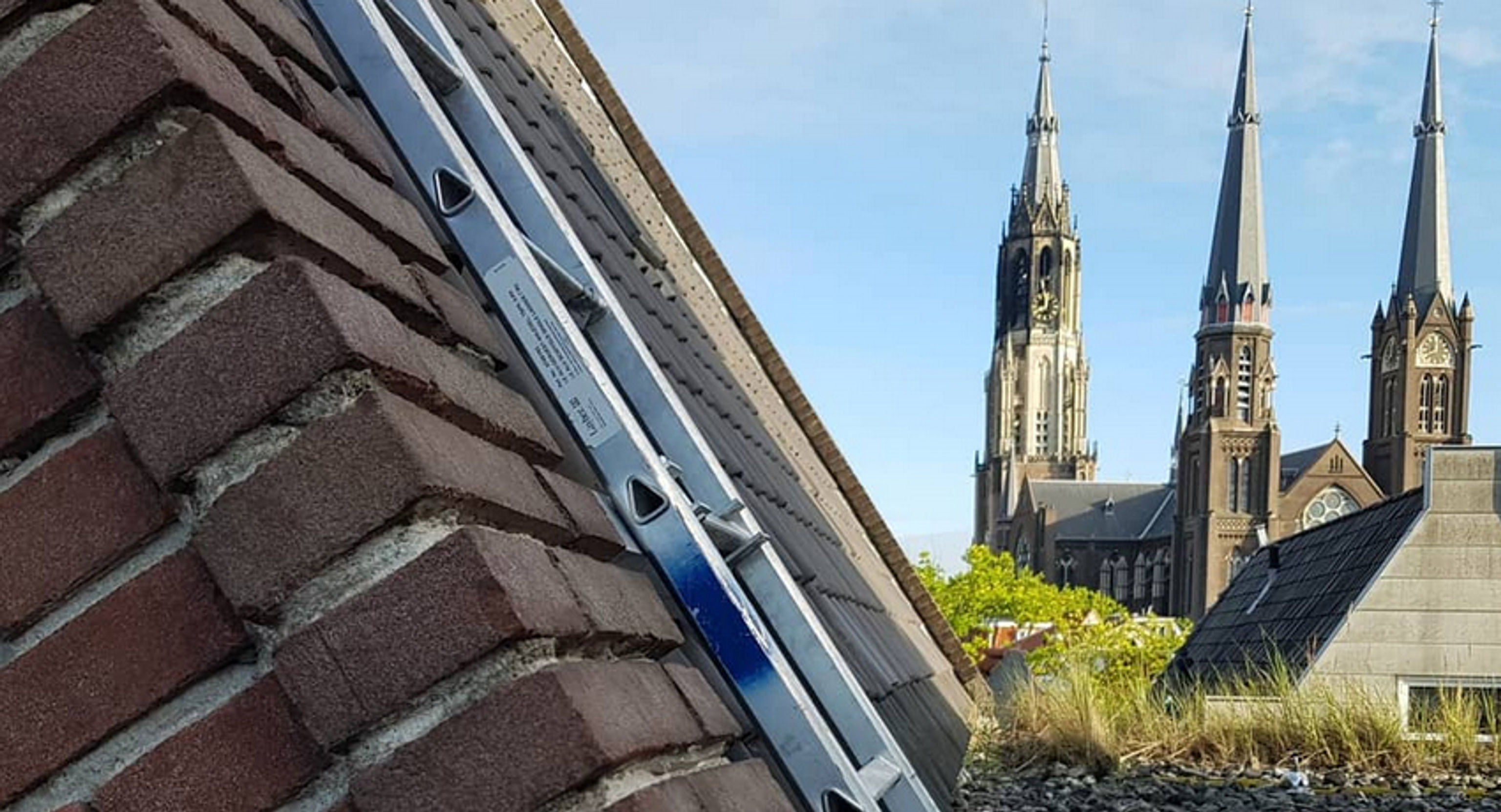 Portfolio project - Gevelreiniging en voegwerk in Delft: Renovatie van een
                Appartementencomplex