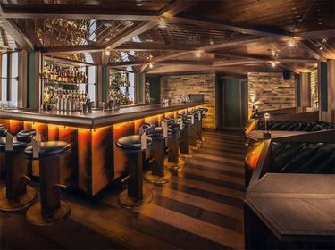 Annoying Things People Do To Piss Off Bartenders - One Bar Stool Per Person Annoying Things People Do To Piss Off Bartenders - One Bar Stool Per Person