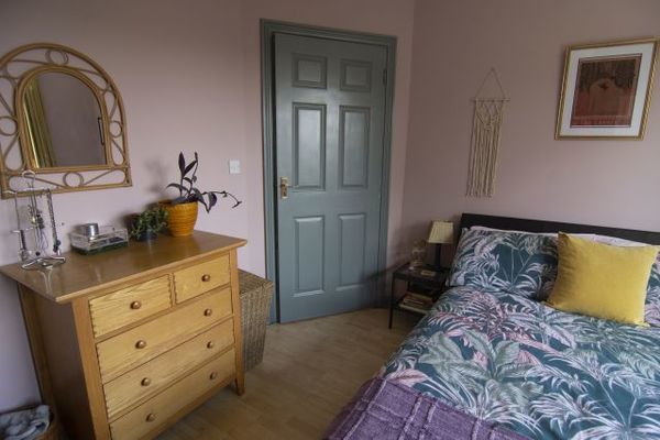 Rental Home Makeover: Bedroom - Interiors & Build Photo Album By Hilda ...
