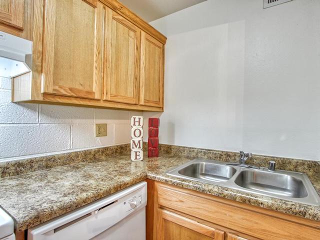 Wallington Plaza Apartments