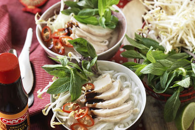 Easy Vietnamese Chicken Pho Noodle Soup