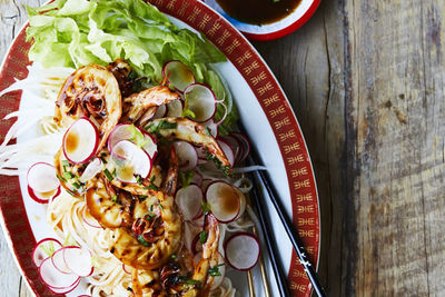 Grilled King Prawns with Pad Thai noodles lime and mint