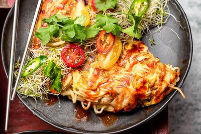 Noodle Omelette
