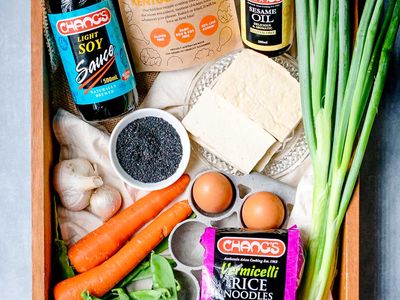 Vermicelli Salad with Kentucky Coated Tofu