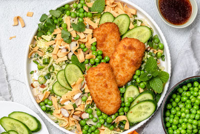 Crunchy Noodle Salad with Coated Fish