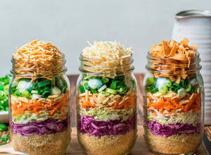 Crispy-Noodle-Salad-with-Quinoa-in-a-Jar-1.jpg