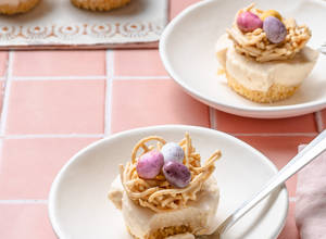 Easter-Nest-Mini-Cheesecakes-04.jpg