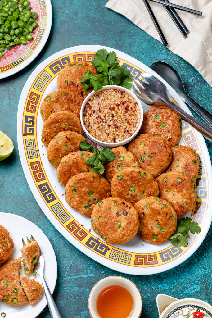 Healthy Thai fish cakes recipe - Kidspot