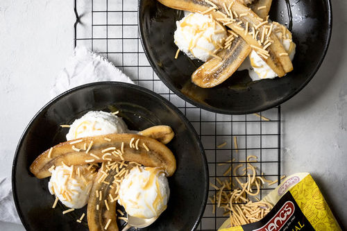 Banana Split with Maple Syrup and Fried Noodles