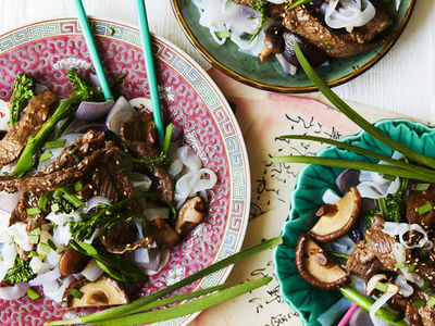 Garlic Lamb with Shitake and Sesame