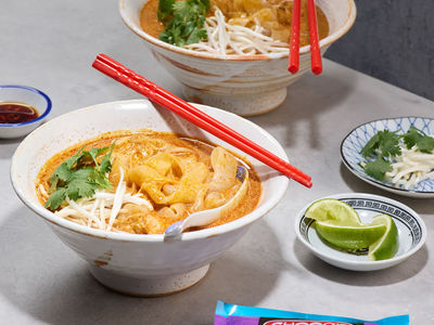 Super Lo-Cal Noodle Chicken Laksa