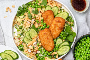 Crunchy Noodle Salad with Coated Fish