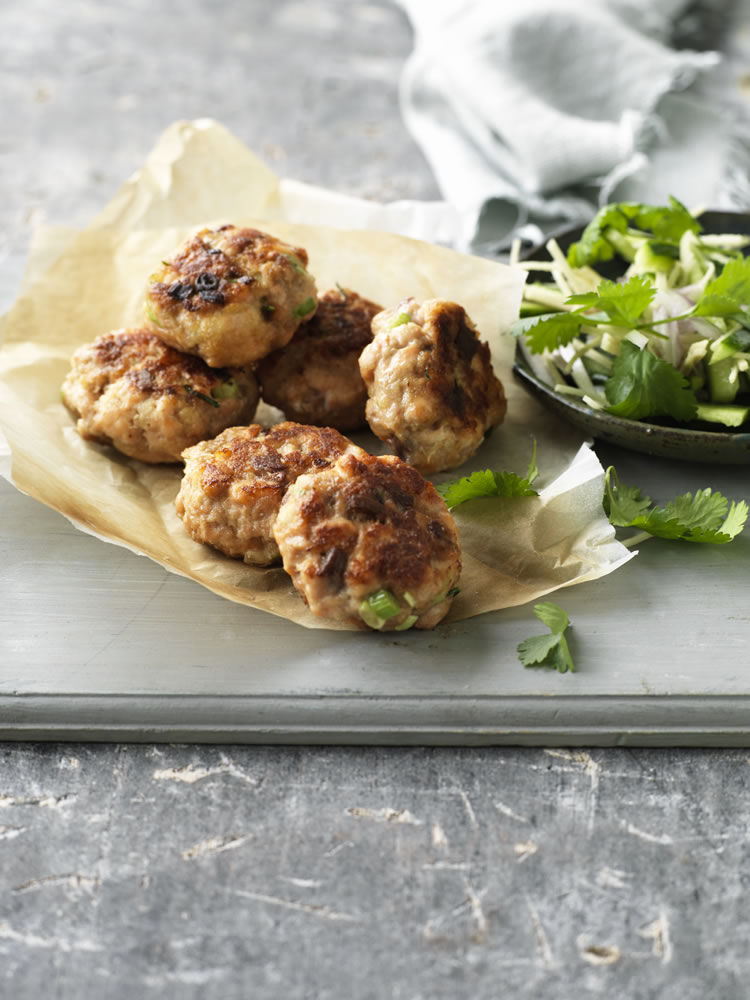 Salmon and Ginger Fishcakes With Cucumber Relish