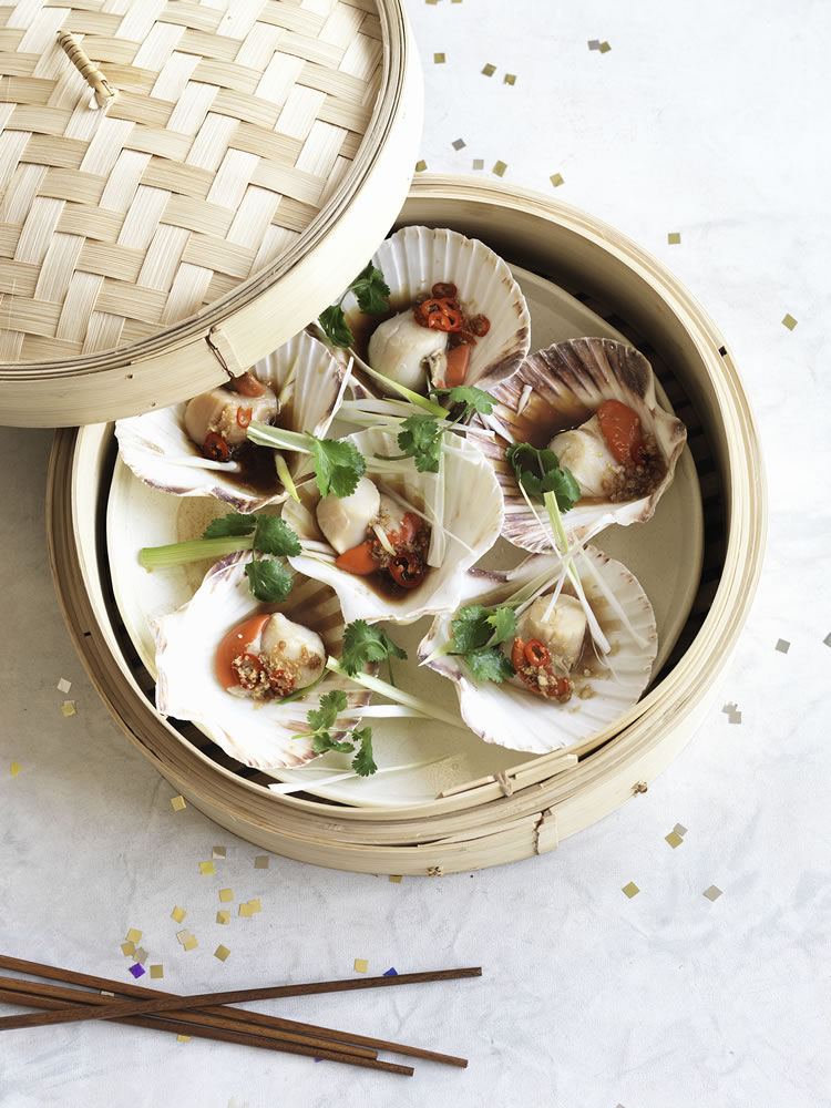 Steamed Scallops with Ginger and Soy