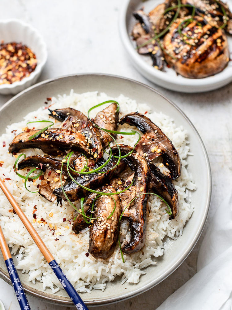 Portobello Mushroom Steaks in Hoisin Sauce