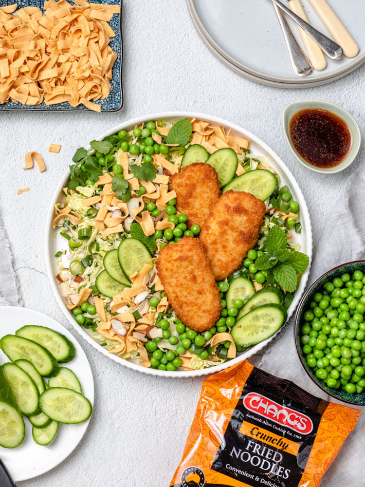 Crunchy Noodle Salad with Coated Fish