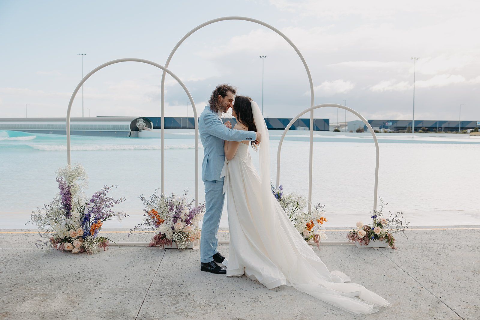 STYLED SHOOT: Wedding With a Side of Surf