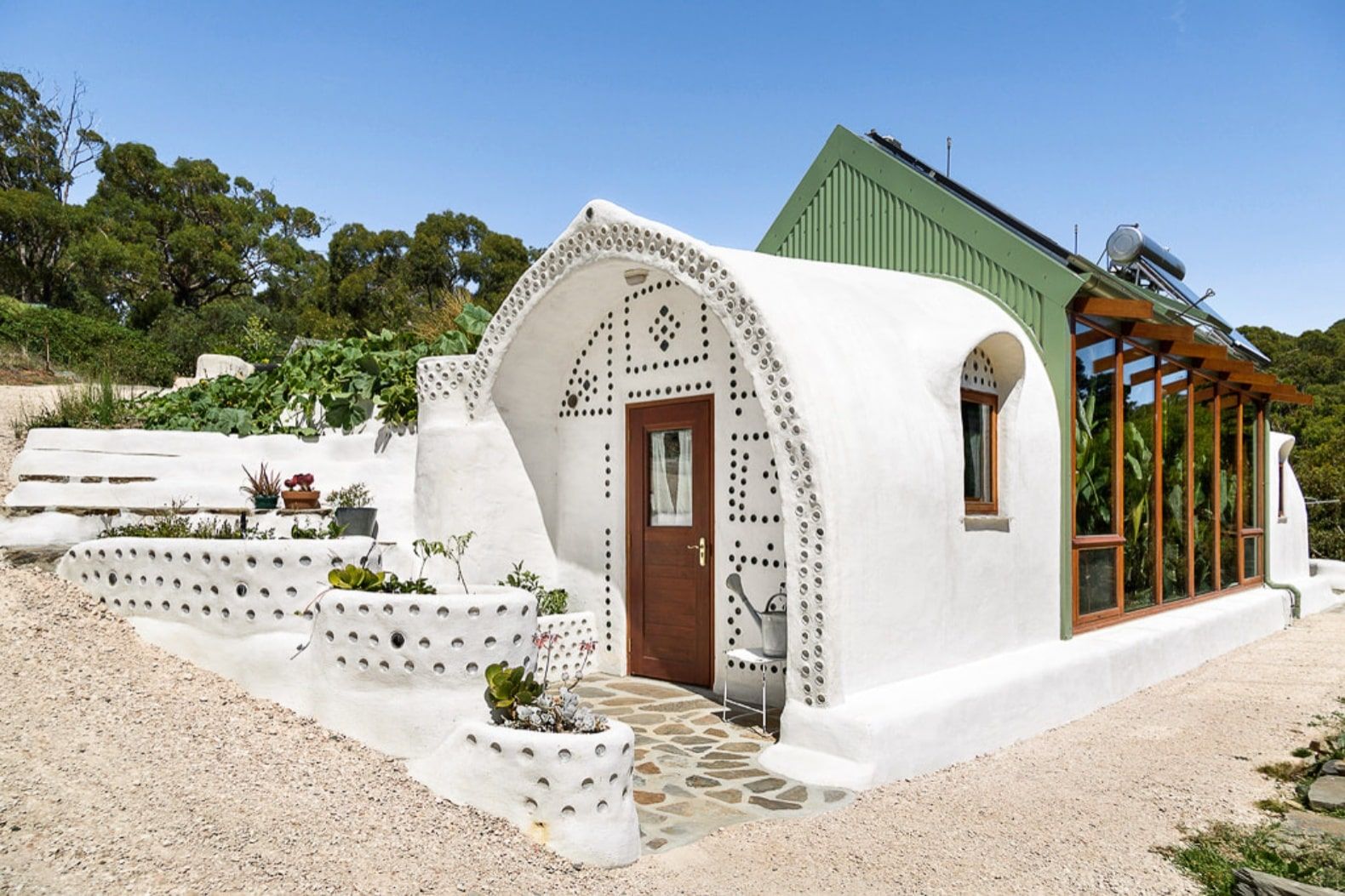 Unique off-grid Earthship studio apartment