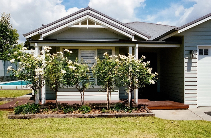 The beautiful exterior of Blue Wren Farm in Mudgee