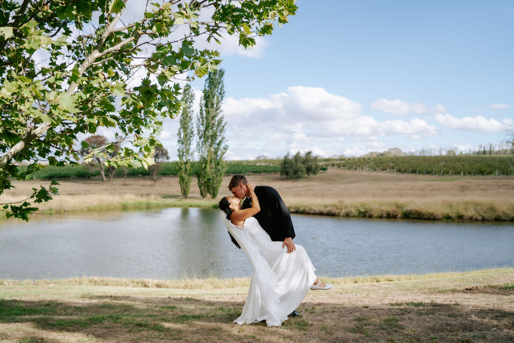 Kristie + Slater - Mayfield Vineyard