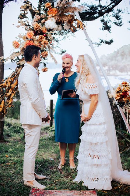 LUCY SUZE CELEBRANT & MC