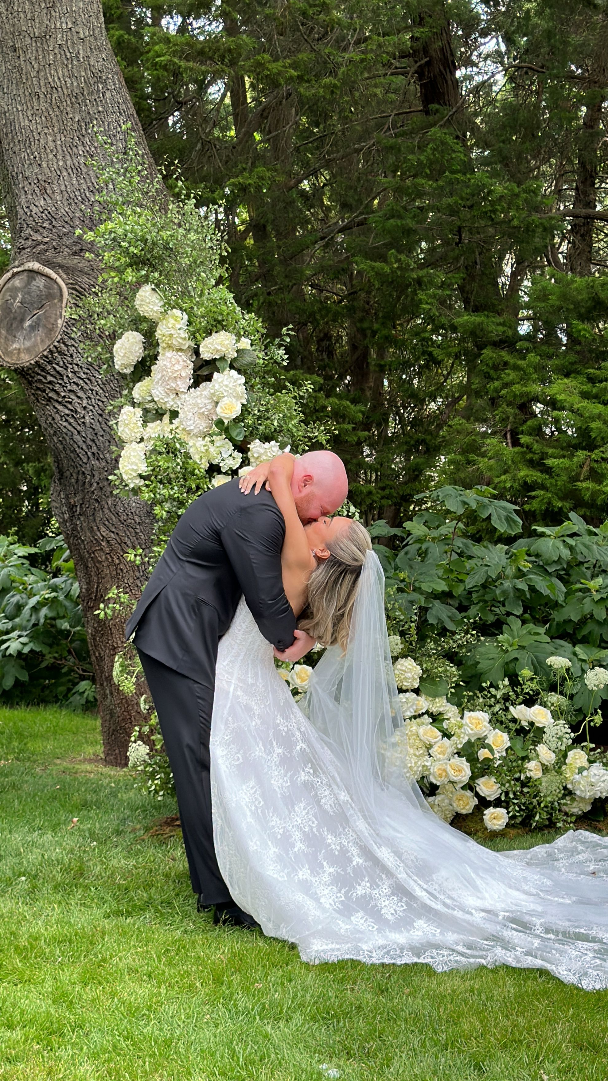 By Your Side Socials - Wedding & Events Content Creator