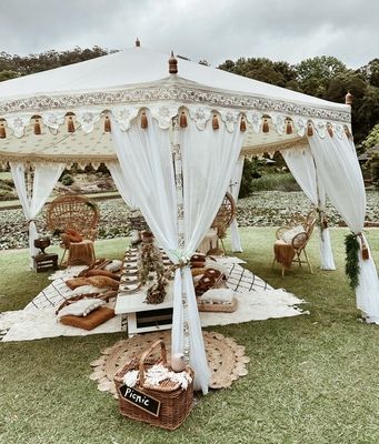 Pony & Wolf Pop Up Picnics