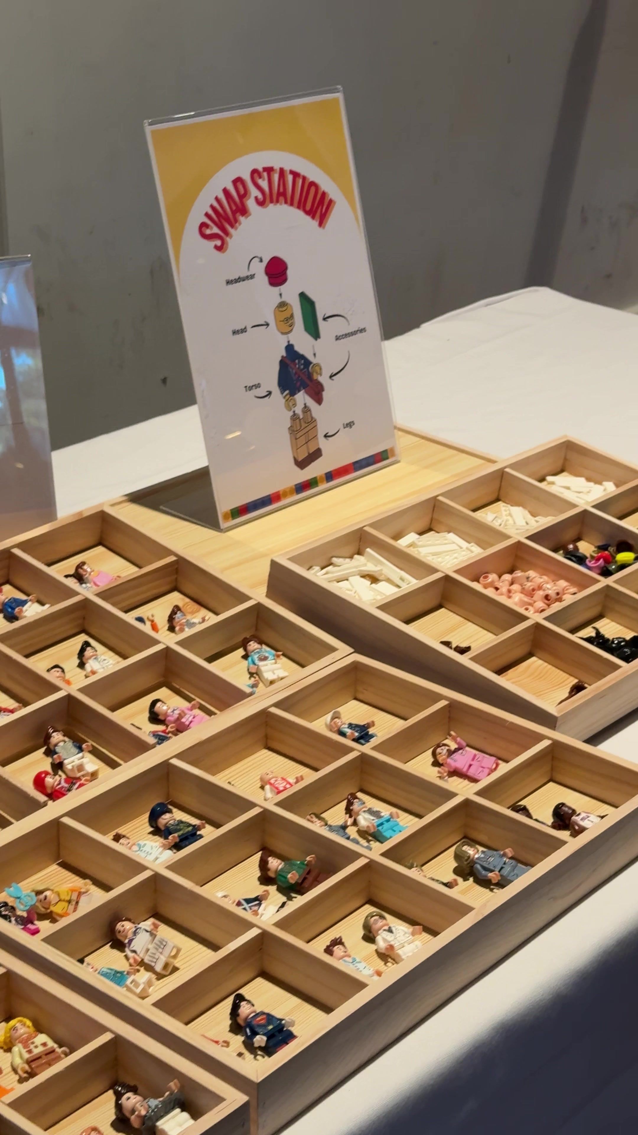Mini Moments Brick Studio