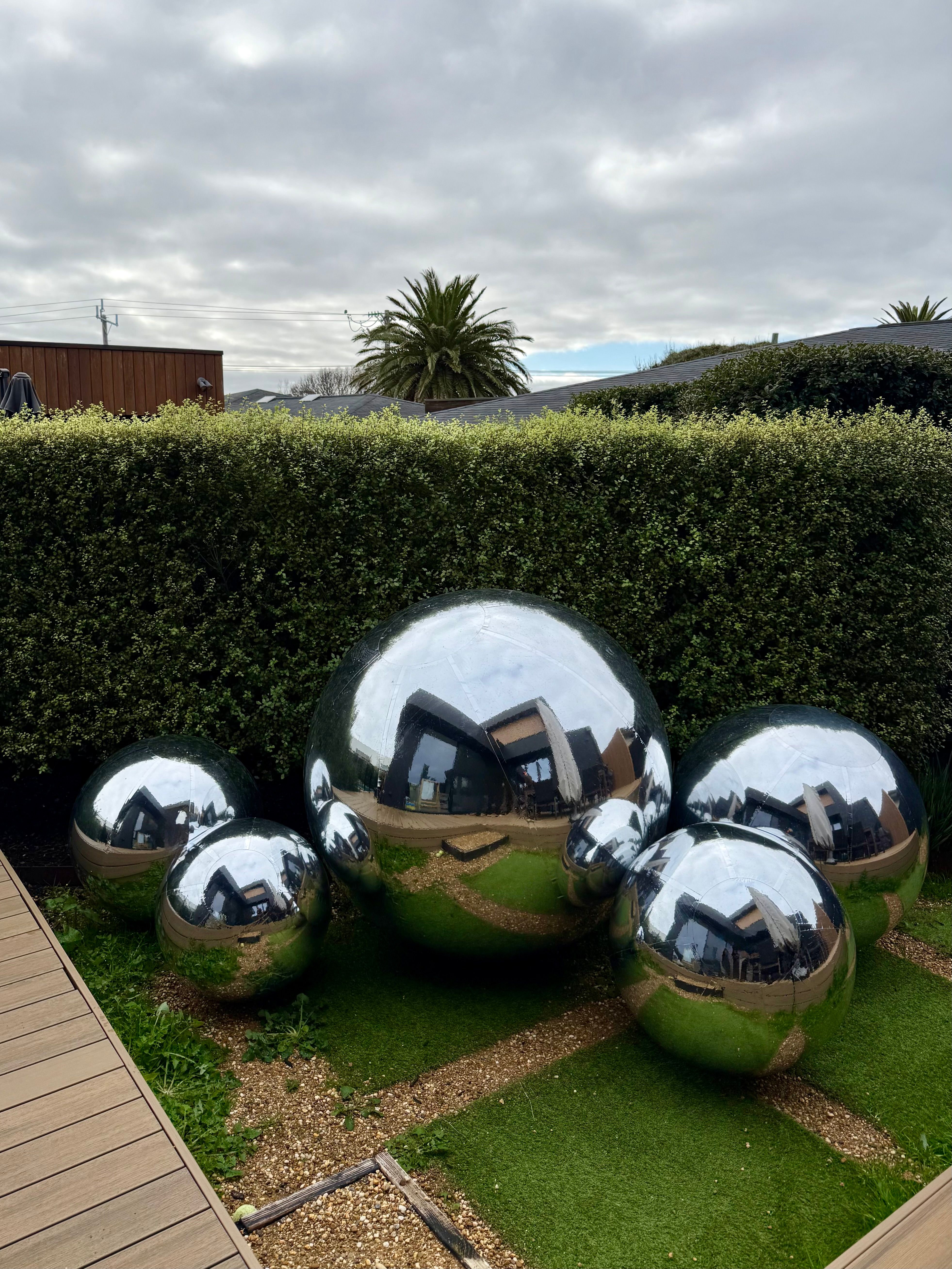 Shiny Sphere Studio