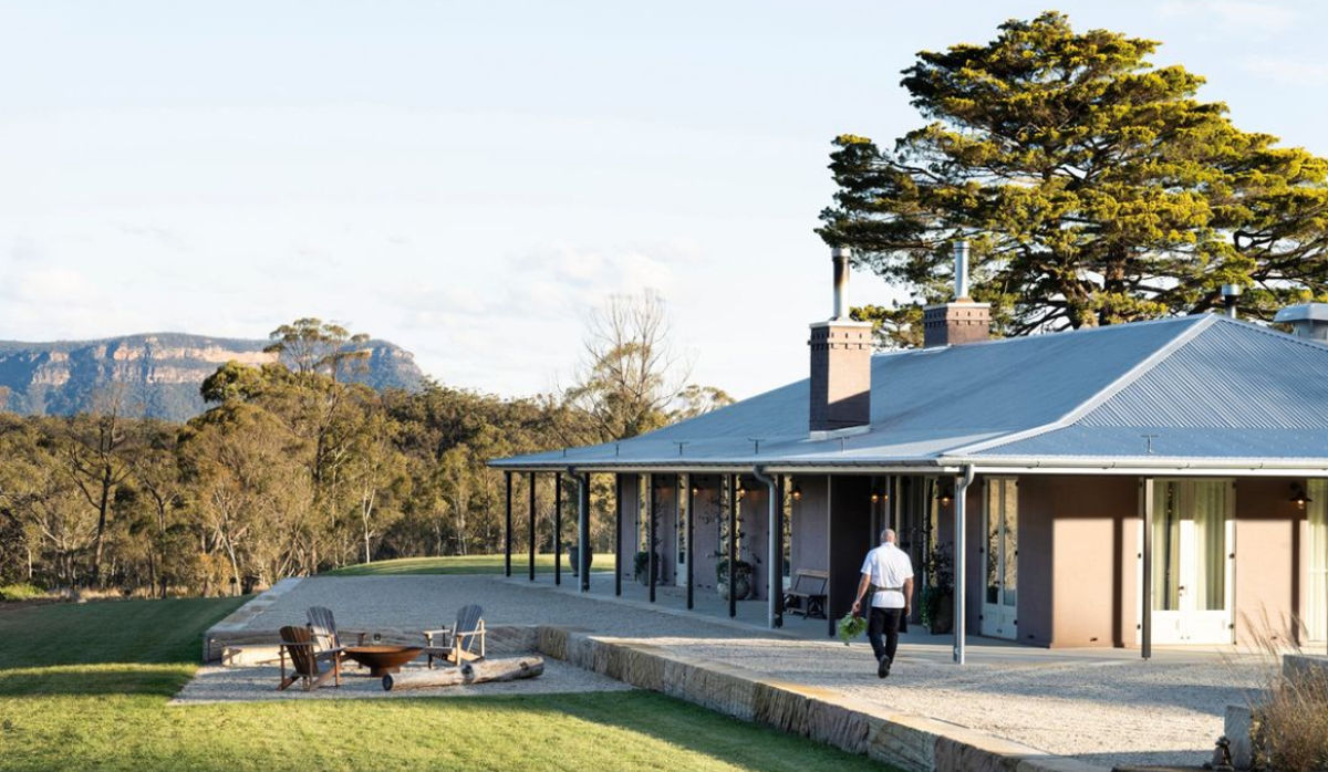 Lot 101:  Megalong Restaurant & The Stables