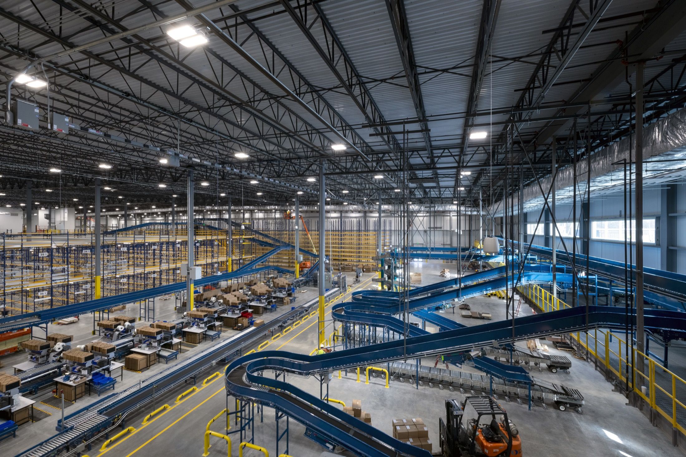 Industrial facility built by Weigand Construction