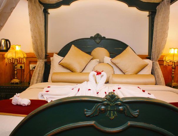 luxurious-suite-rooms-in-ooty