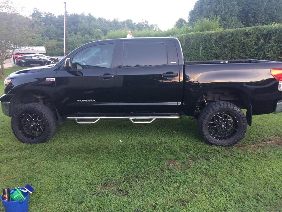 Extended Crew Cab 2011 Toyota Tundra SR5 lifted
