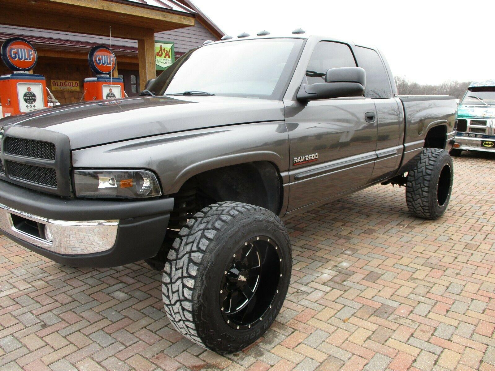 no rust 2002 Dodge Ram 2500 LARAMIE lifted Lifted trucks for sale