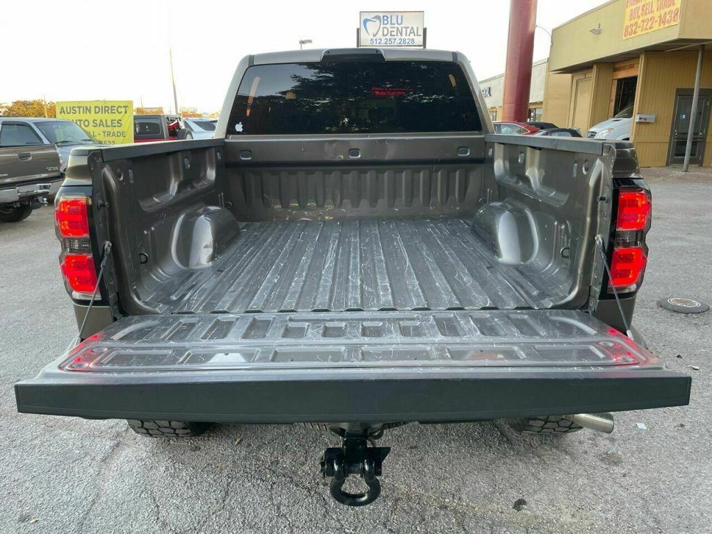 2014 Chevrolet Silverado 1500 LT Crew Cab lifted [well equipped]