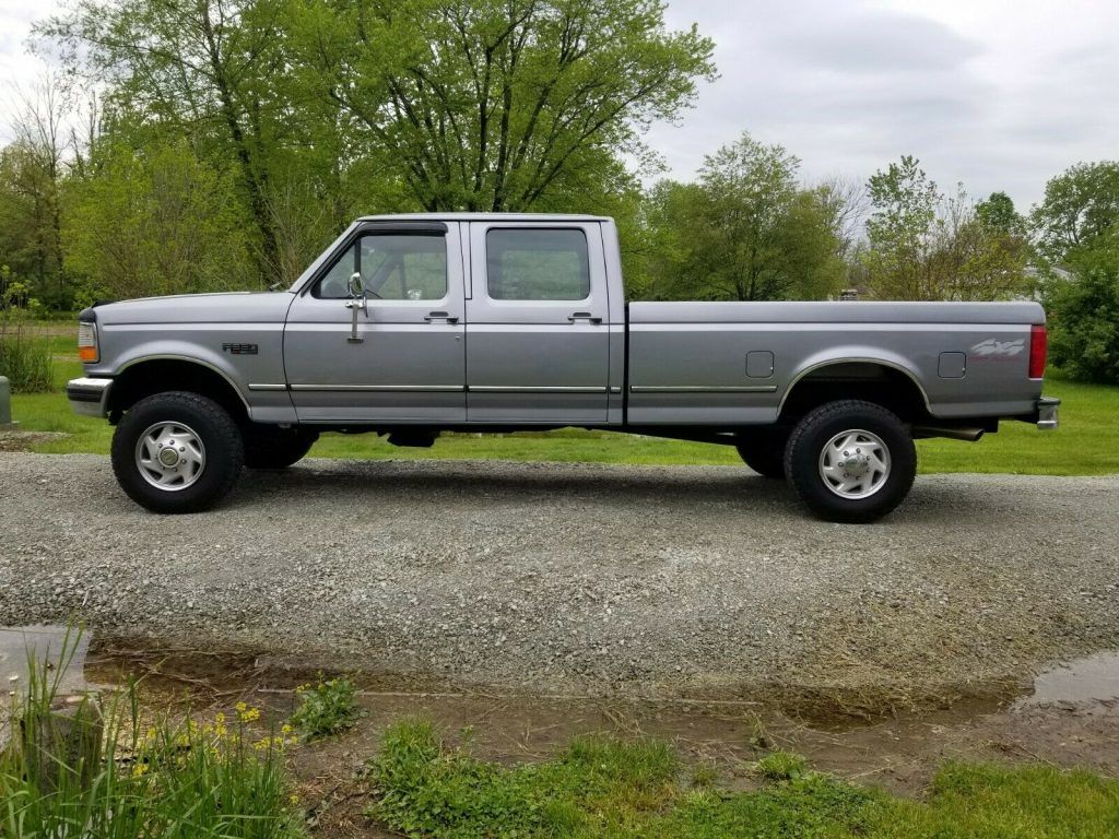 1996 Ford F-350 XLT lifted [extremely clean]
