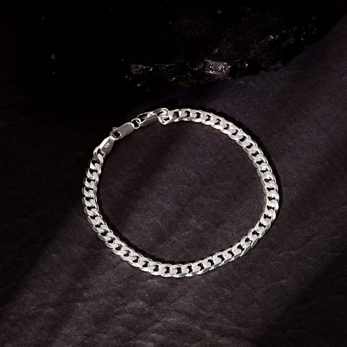 The Heritage Classic Sterling Curb Bracelet - Image 1