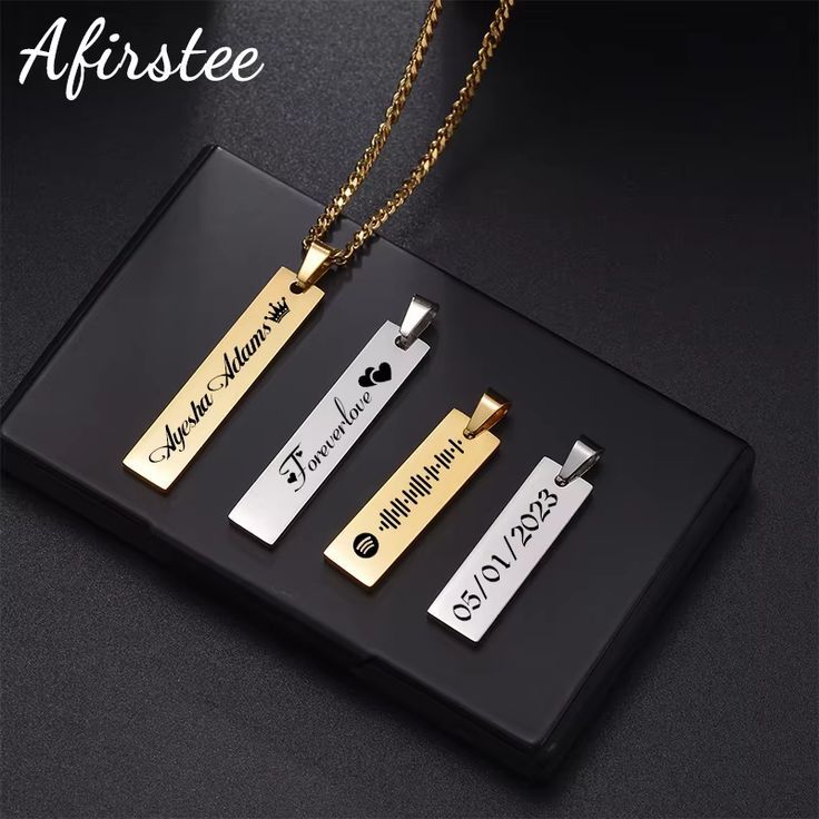 The Legacy Pillar Vertical Bar Necklace