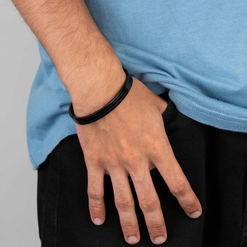 The Midnight Vector Bracelet - Image 1