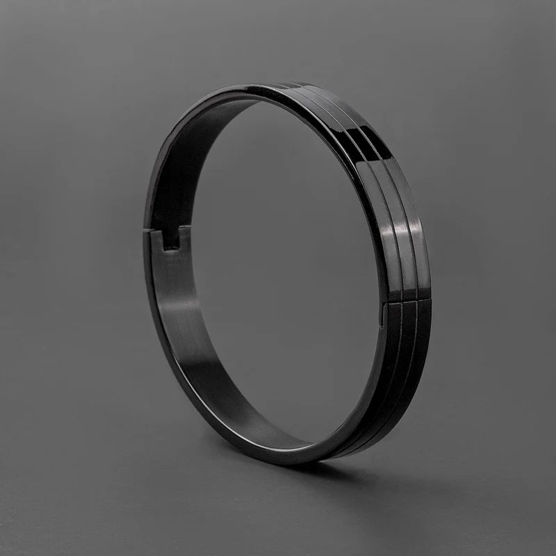 The Midnight Vector Bracelet thumbnail 2