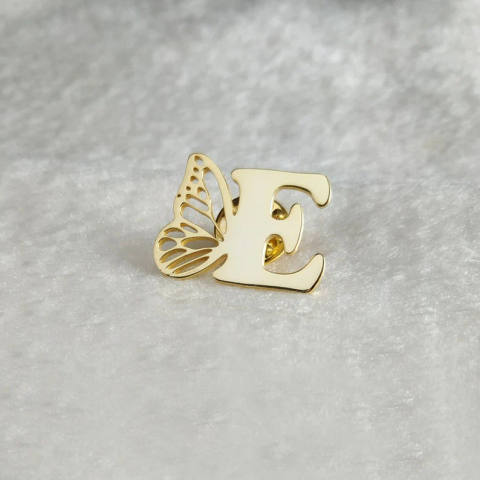 INZAVY The Monarch Initial Pin