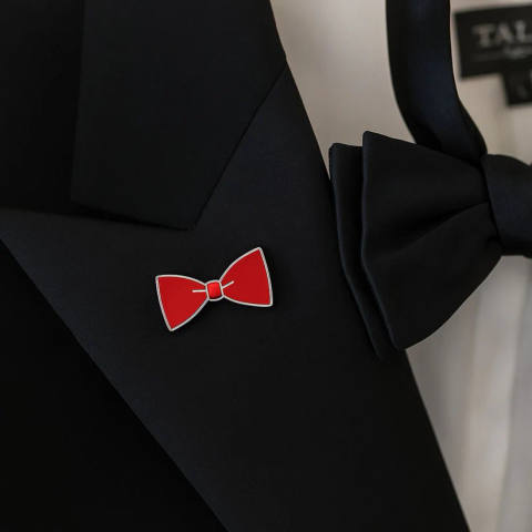 INZAVY The Crimson Dapper Pin Brooch