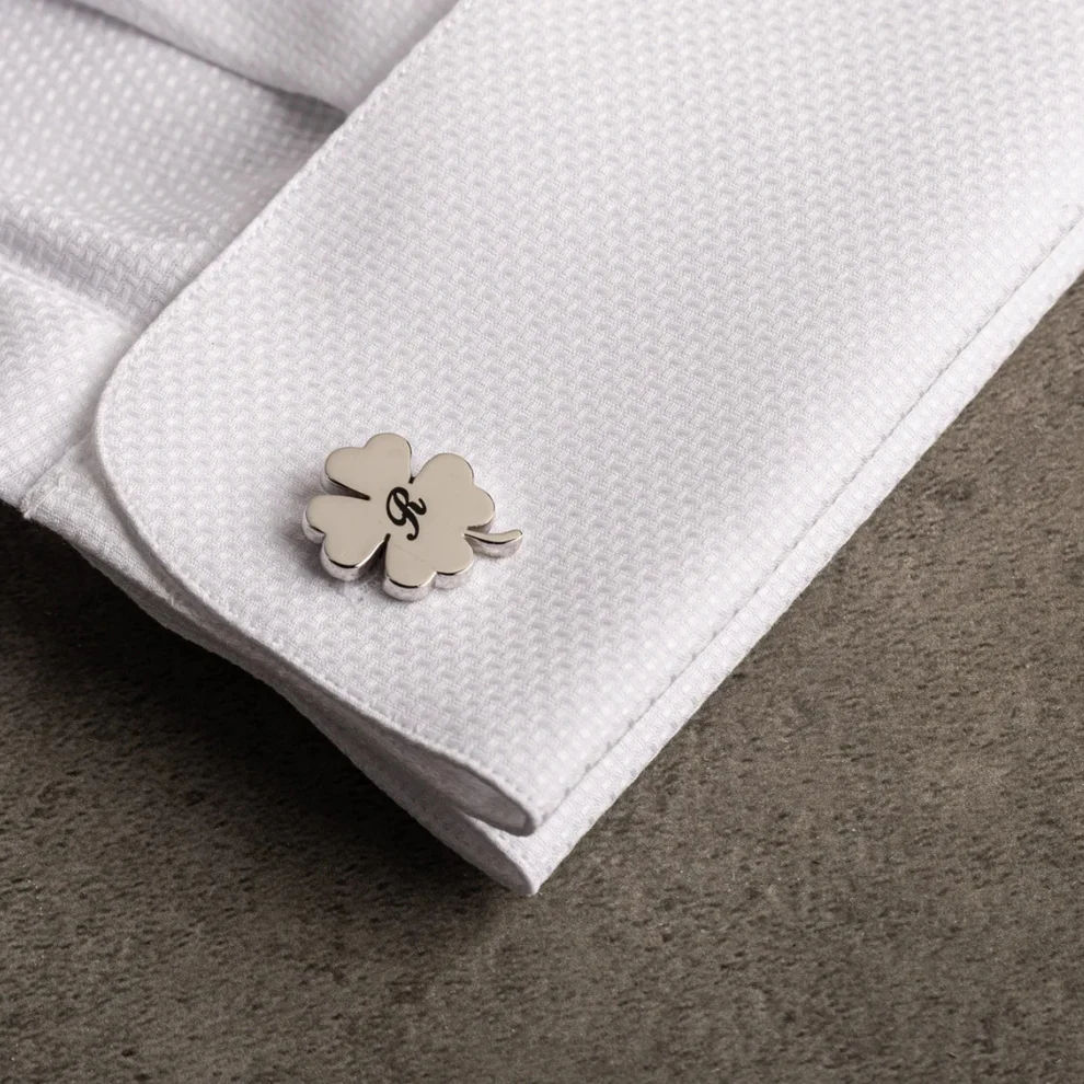 The INZAVY Classic Single Initial Cufflinks thumbnail 2