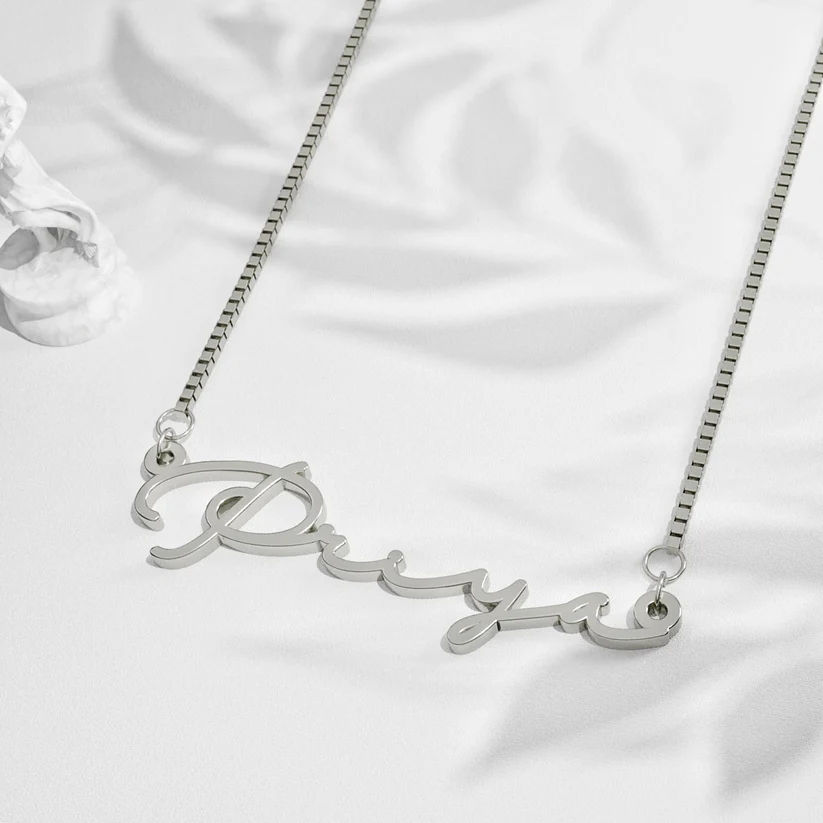 The Signature Flow Name Necklace thumbnail 2