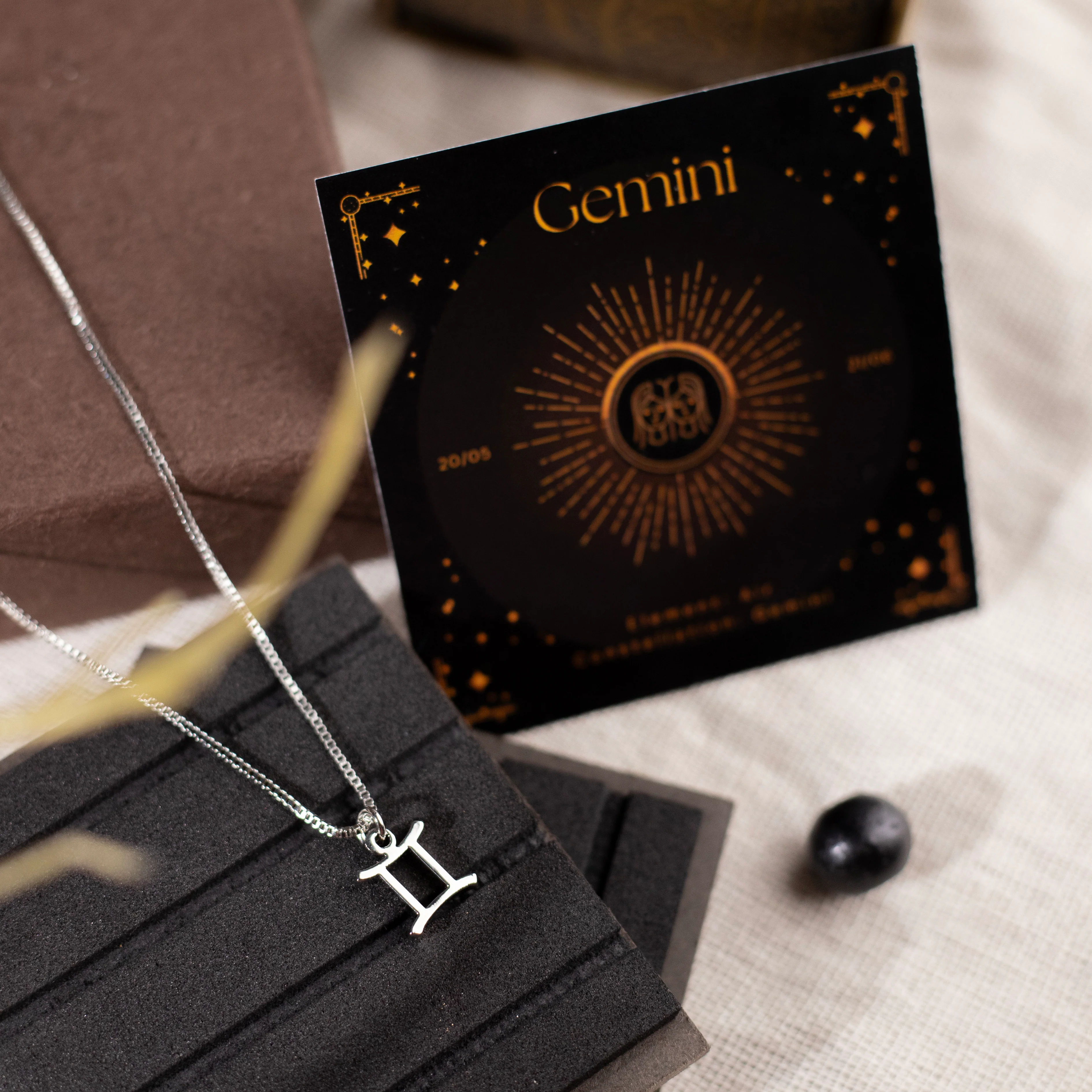 Zodiac Sign Necklace (Gemini) thumbnail 3