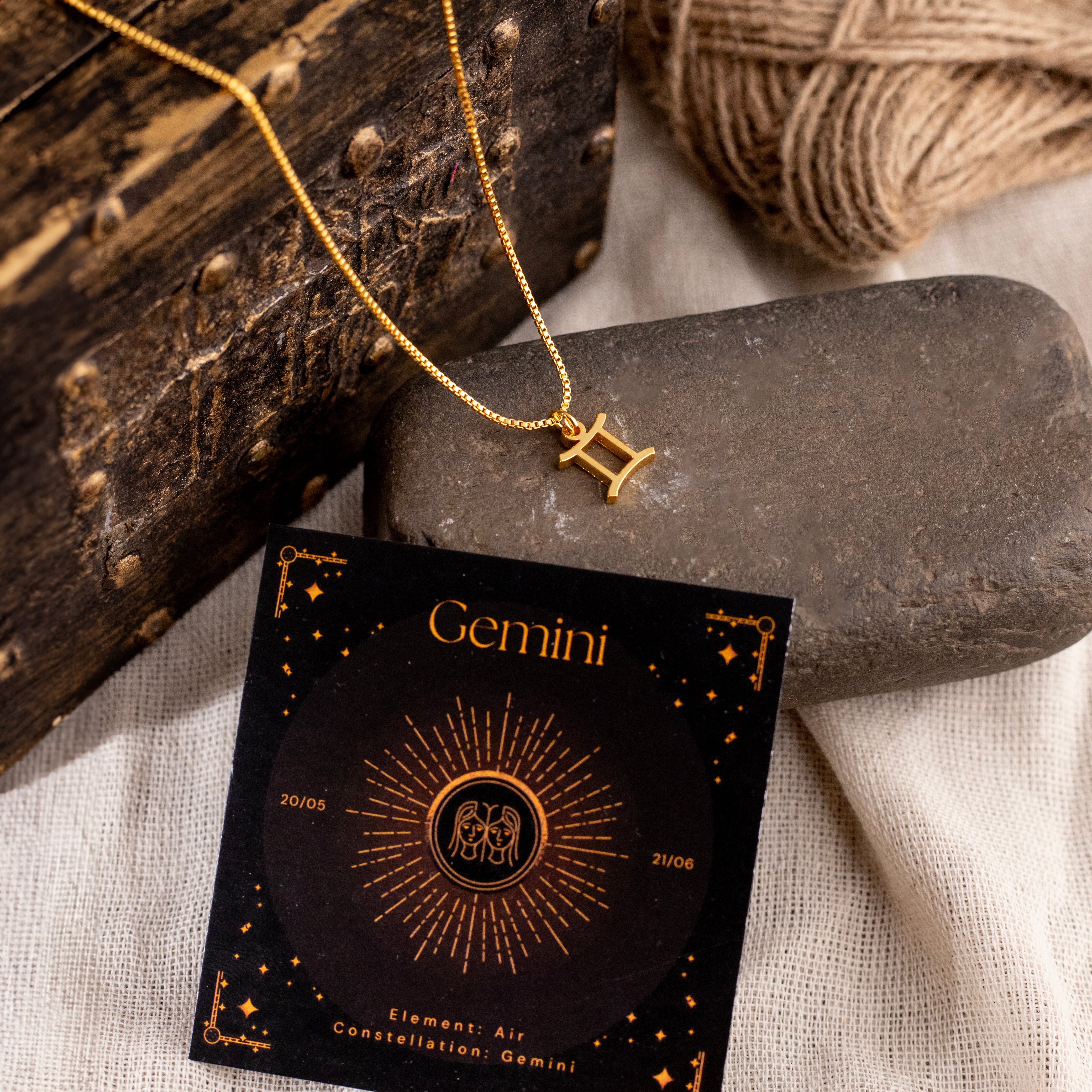 Zodiac Sign Necklace (Gemini)