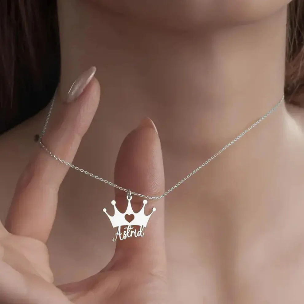 Minimalist Custom Engraved Bar Necklace thumbnail 2