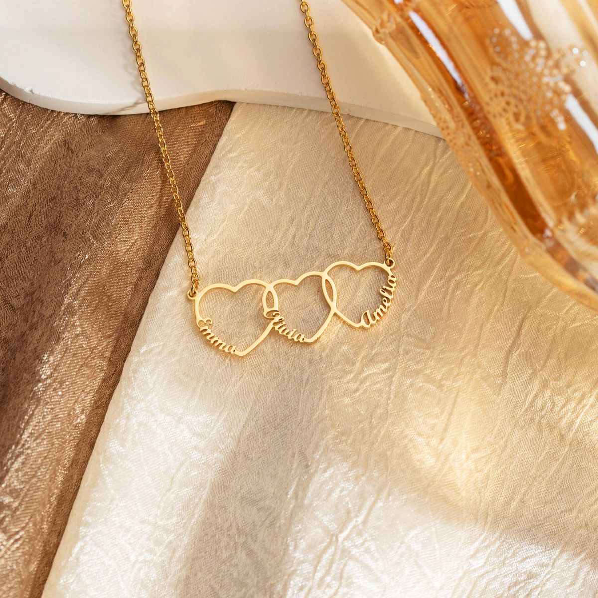 Interlinked Three Heart Personalized Necklace thumbnail 2