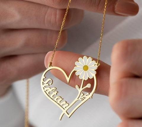 Personalized Daisy Heart Name Necklace